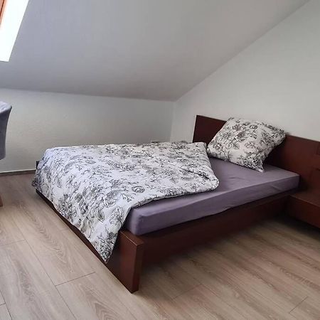 Ganze 2-Raum Ferienwohnung Links Baderitz Exterior foto